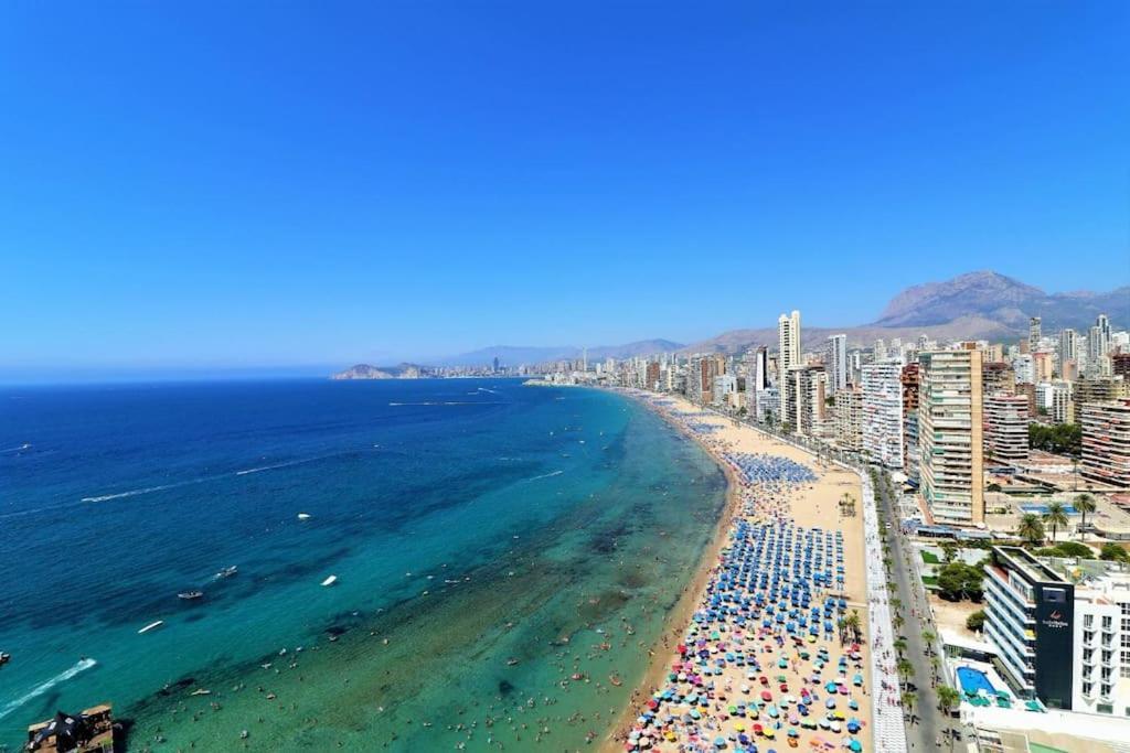 Luxurious 2-Bedroom Apt With Stunning Views, 1St Line On Levante Beach, 베니돔 외부 사진