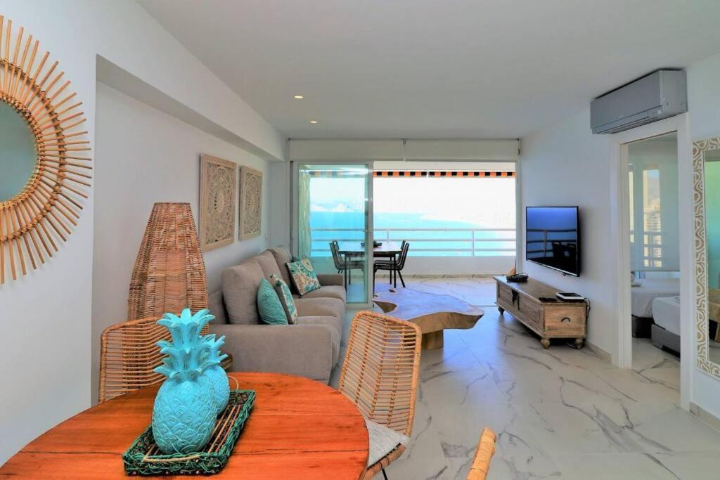 Luxurious 2-Bedroom Apt With Stunning Views, 1St Line On Levante Beach, 베니돔 외부 사진