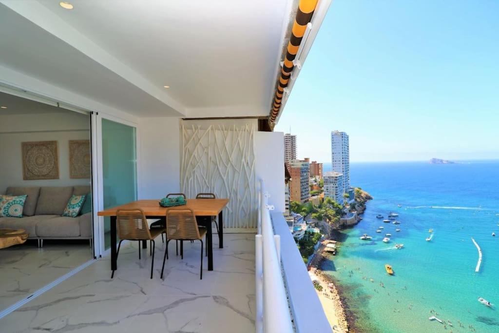 Luxurious 2-Bedroom Apt With Stunning Views, 1St Line On Levante Beach, 베니돔 외부 사진