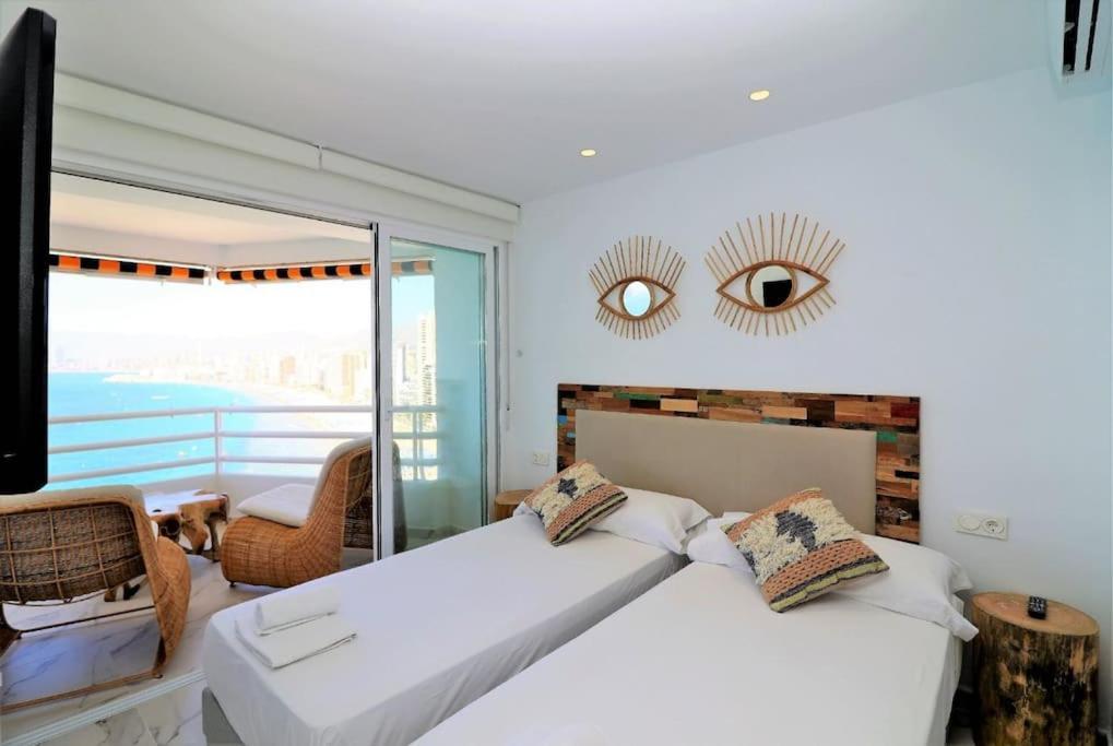 Luxurious 2-Bedroom Apt With Stunning Views, 1St Line On Levante Beach, 베니돔 외부 사진